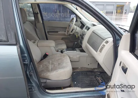 2011 Ford Escape Xlt из США, поврежденный, VIN 1FMCU0DG6BKC70698